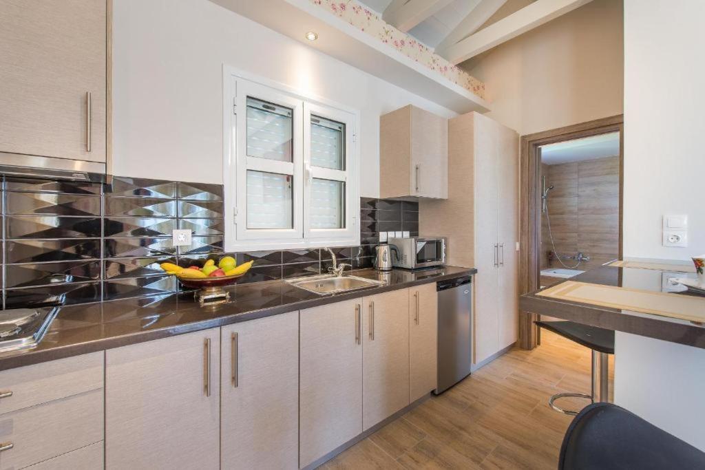 Kalamákion Aeolos Boutique Hotel & Suites מראה חיצוני תמונה
